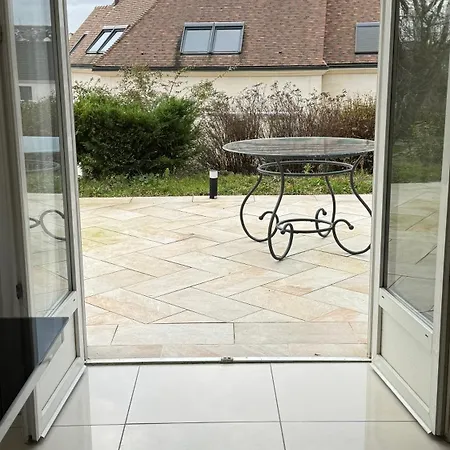 Magnifique Maison Situee A 14 Km De La Tour Eiffel