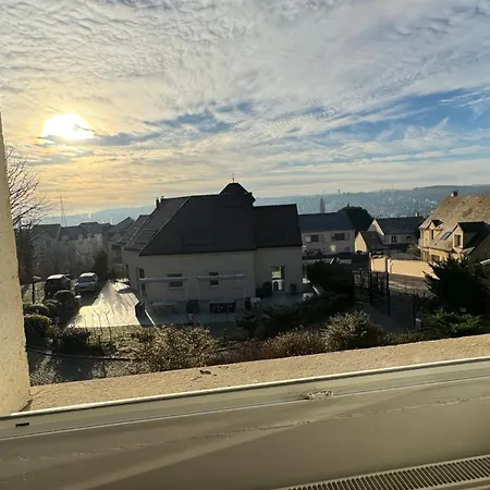 Magnifique Maison Situee A 14 Km De La Tour Eiffel Villa *